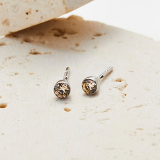 Baqless | バックレス　LaLa Begin別注 肌にやさしいスモーキーストーンピアス 3.5mm