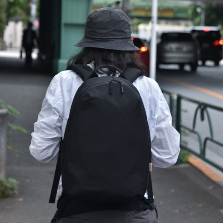 CRONY. | クルニー　× GRECO Round Daypack