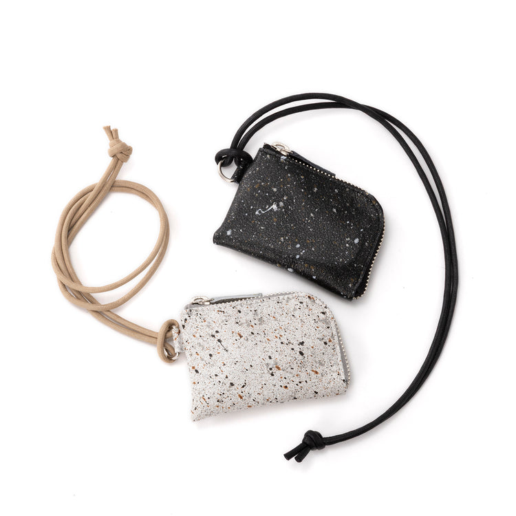 CRONY. | クルニー　MIKAGE Neck Wallet