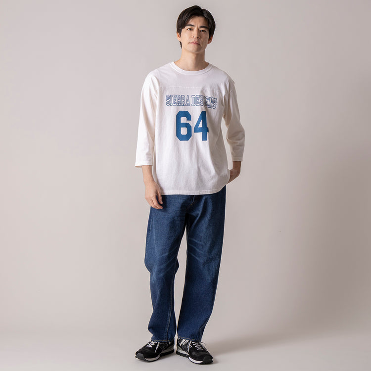 モデル身長180cm (Lサイズ着用)