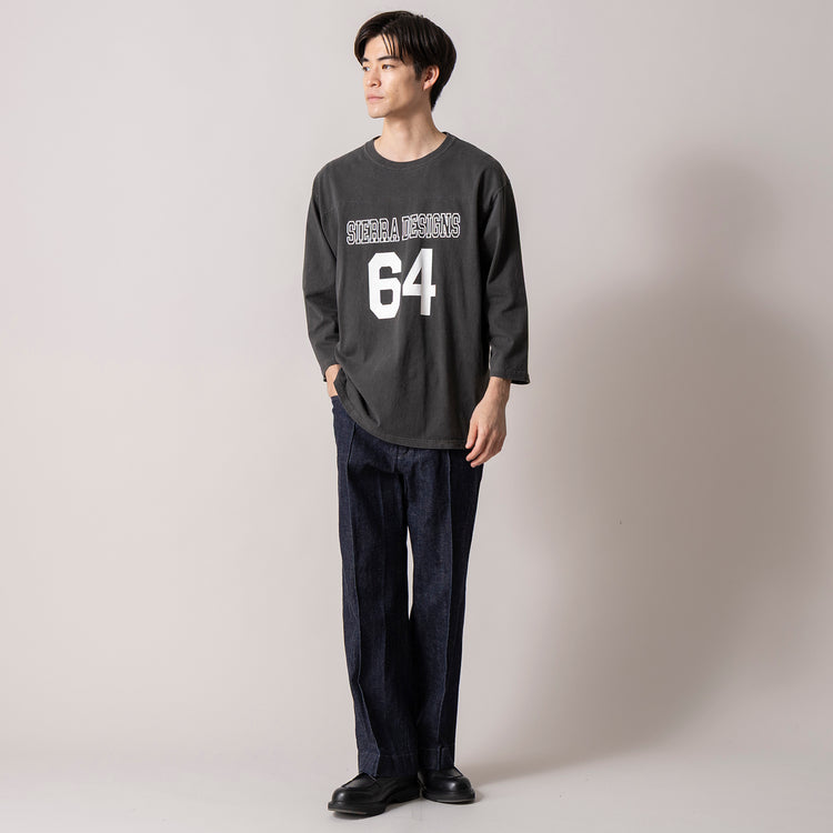 モデル身長180cm (XLサイズ着用)