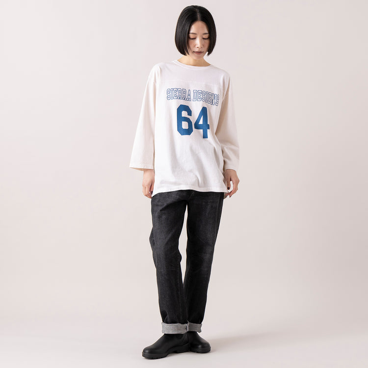 着用サイズL (モデル身長165cm),SIERRA DESIGNSのフットボールTEE|caquのmodern classic|BlundstoneのORIGINALAS VEGAN,https://market.e-begin.jp/products/arg_sie1183s_lala|https://market.e-begin.jp/products/tan_caq1278s_lala|https://market.e-begin.jp/products/sed_bld0572l_lala