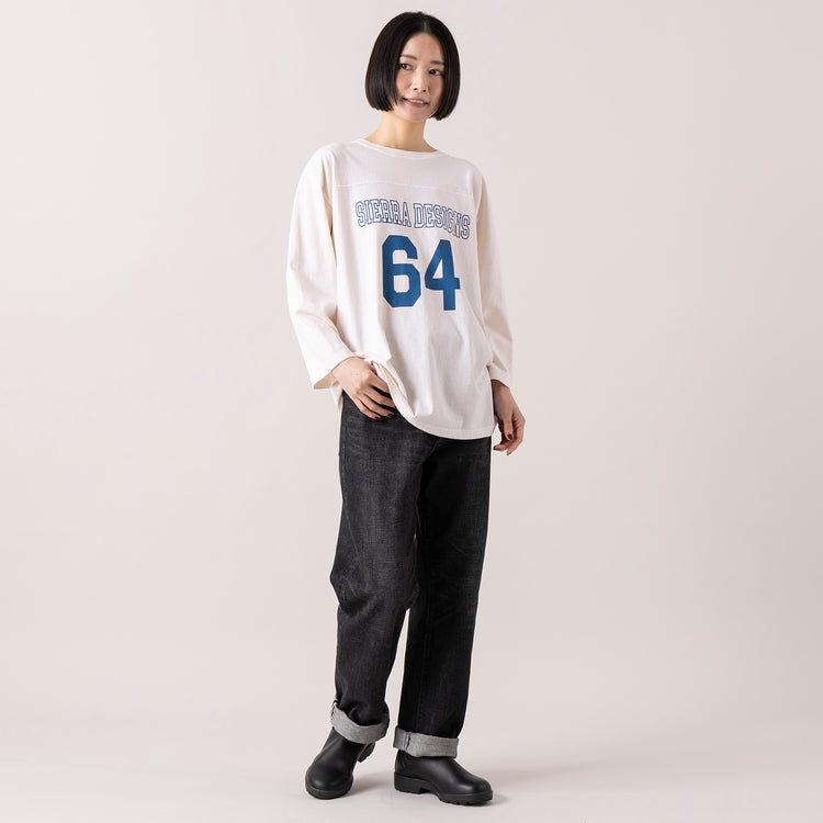 着用サイズL (モデル身長165cm),SIERRA DESIGNSのフットボールTEE|caquのmodern classic|BlundstoneのORIGINALAS VEGAN,https://market.e-begin.jp/products/arg_sie1183s_lala|https://market.e-begin.jp/products/tan_caq1278s_lala|https://market.e-begin.jp/products/sed_bld0572l_lala