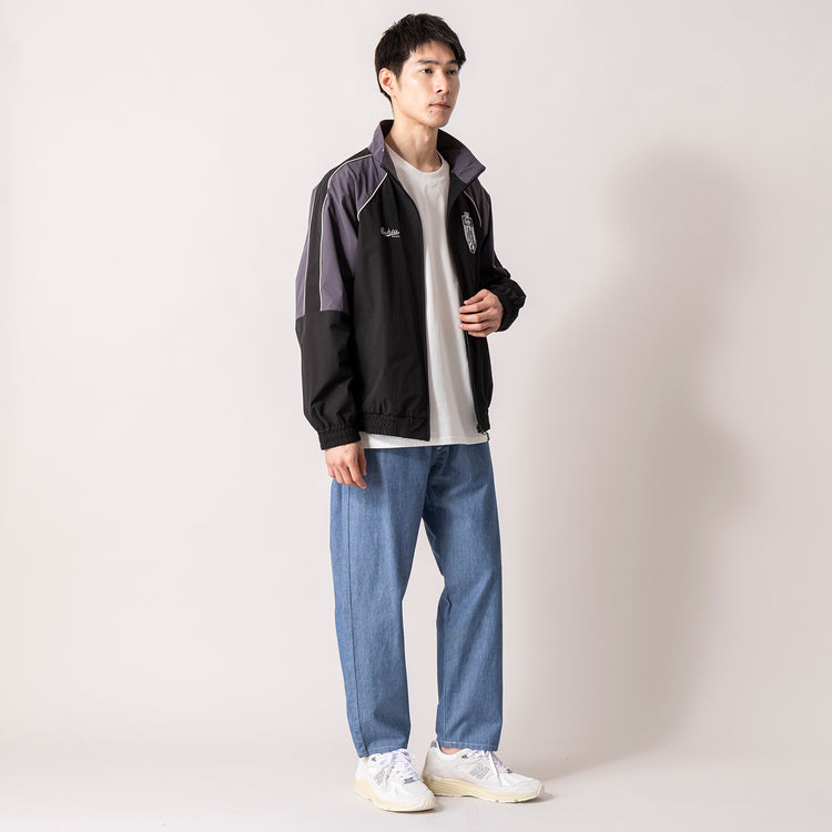 着用サイズL (モデル身長180cm)