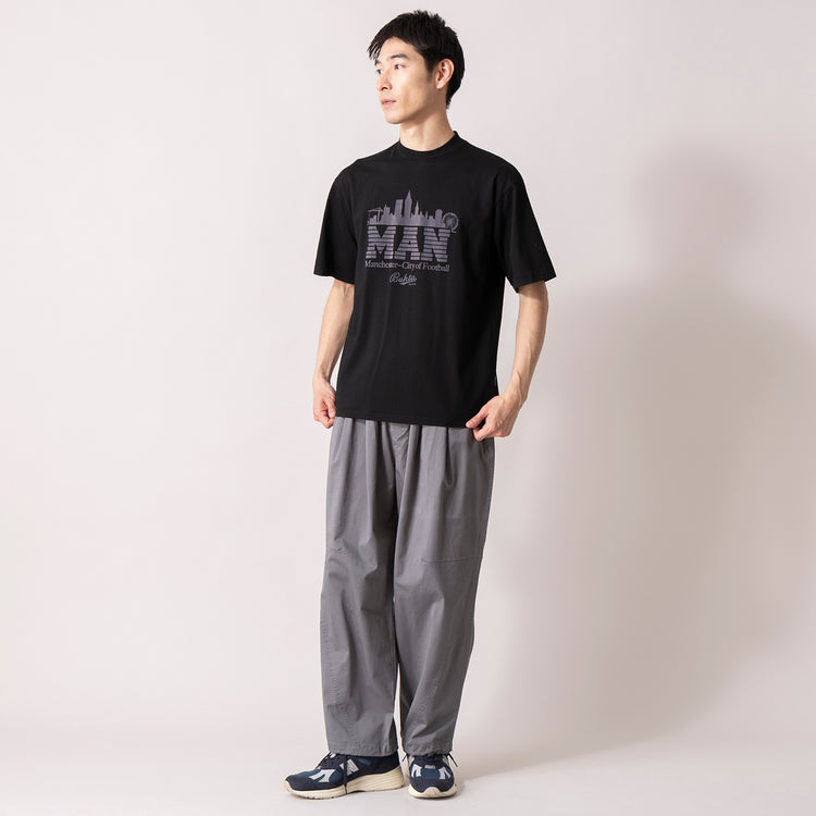 着用サイズ L(モデル身長180cm)