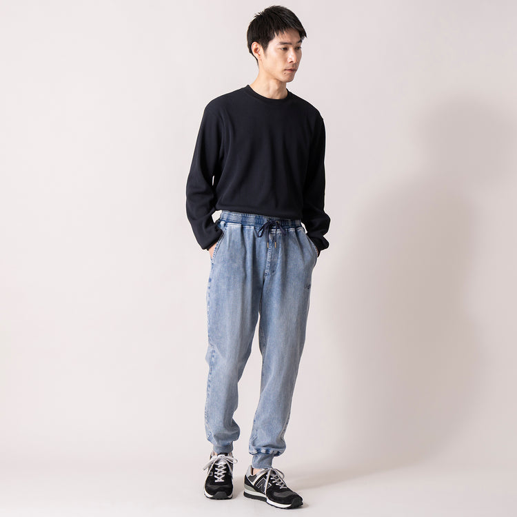 着用サイズL (モデル身長180cm)