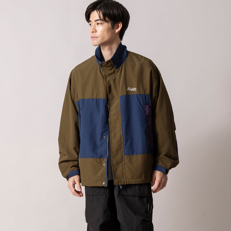 モデル身長180cm (Lサイズ着用)