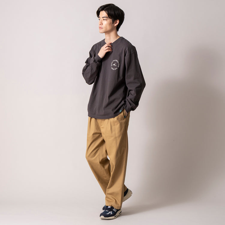 モデル身長180cm (Lサイズ着用)