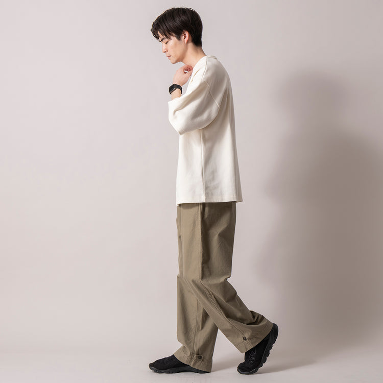 着用サイズ L(身長181cm)