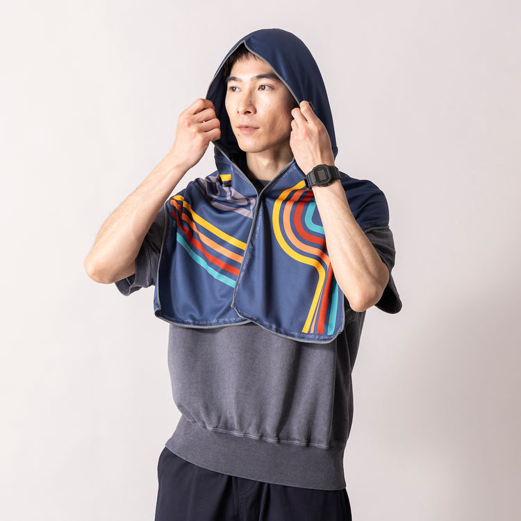 着用サイズ L(モデル身長180cm)