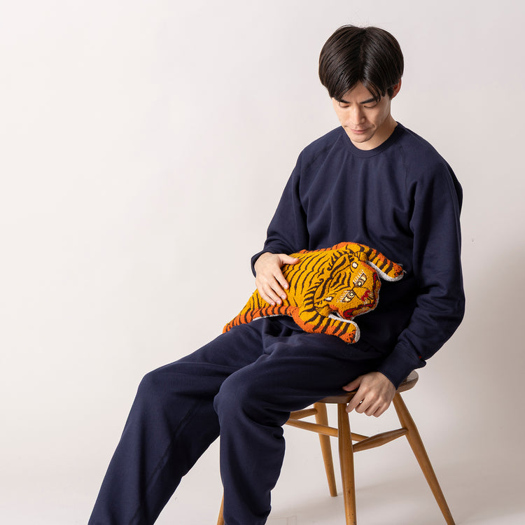 着用サイズ L(モデル身長180cm)