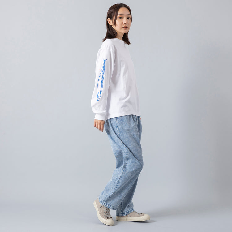 モデル身長163cm,ARCH&LINEのOG DENIM CREW PANTS|Moonstarのローバスケットヴィンテージグレー,https://market.e-begin.jp/products/ach_ach0228r_lala|https://market.e-begin.jp/products/mns_mns0286o_lala