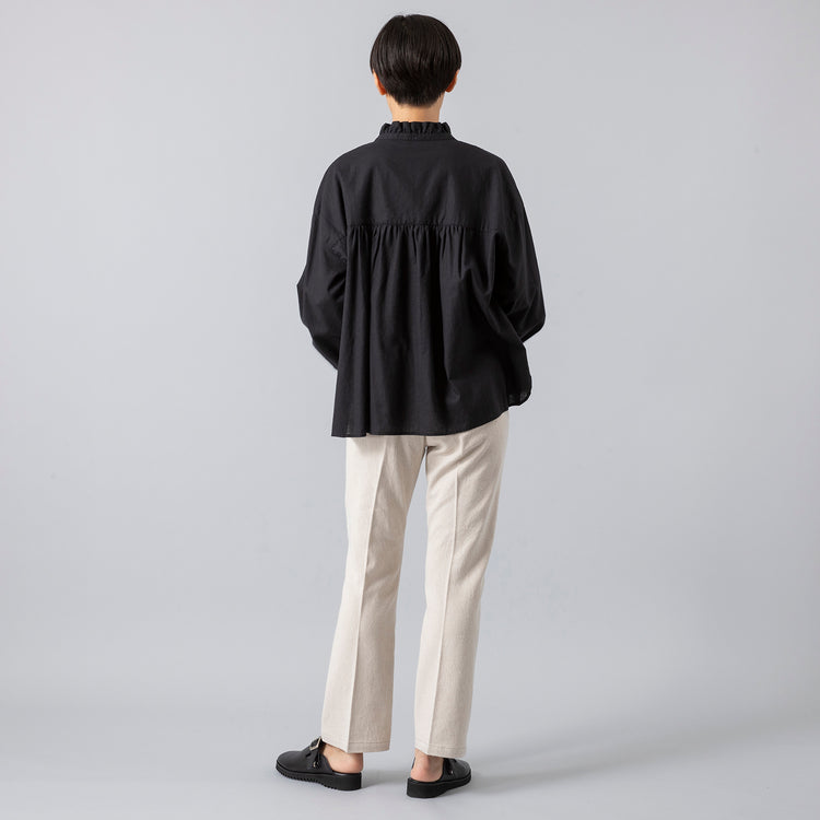 モデル身長163cm,Atelier Mont KemmelのCOTTON LINEN PANTS|GLENFIELDのシャークソールビジネスサンダル,https://market.e-begin.jp/products/sta_amk0008r_lala|https://market.e-begin.jp/products/jal_gfd0392q_lala