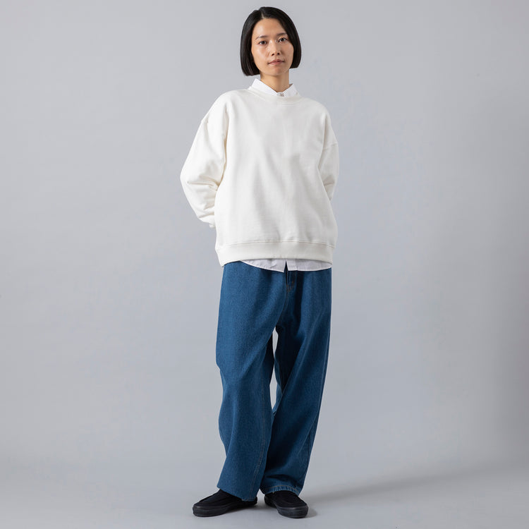 モデル身長165cm,FRUIT OF THE LOOMのFTL ヘビーオンススウェット|MANONのBROAD CLOTH DRESS SHT|HEAVENLYのCotton Linen 12oz Denim 5P Pants|MOONSTARのオールネイビーのコットンスエードLOAFY,https://market.e-begin.jp/products/gal_fol0465r_lala|https://market.e-begin.jp/products/mks_mnn0443r_lala|https://market.e-begin.jp/products/dlt_hvr0493r_lala|https://market.e-begin.jp/products/mns_mns0147p_lala