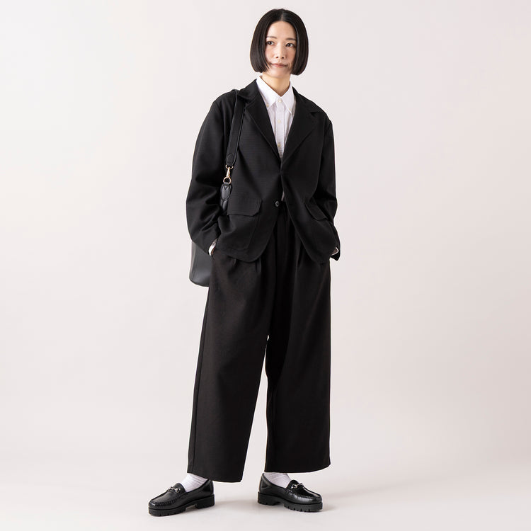 Black着用 モデル身長165cm,UNIVERSAL OVERALLのオンオフ使えるハンサムジャケット|ciaoのオックスフォードB.D.シャツ|HEAVENLYのSerge Stretch Volume Easy Pants|ROOTOTEのLT.TALL.ワンショルーA,https://market.e-begin.jp/products/dre_uni0210s_lala|https://market.e-begin.jp/products/hag_cia0077s_lala|https://market.e-begin.jp/products/dlt_hvr1265s_lala|https://market.e-begin.jp/products/sup_roo1254s_lala