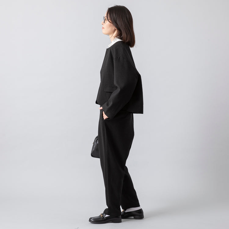 モデル身長160cm,uncinqのCrepe Crewneck Jacket|Le Melangeのハイツイストジャージーレイヤードプルオーバー|uncinqのCrepe Easy Pants|TIDEWAYのモス2WAYボストン|rapiécageのブラックストーンアジャスターネックレス,https://market.e-begin.jp/products/dlt_unc0931r_lala|https://market.e-begin.jp/products/inf_lem0486r_lala|https://market.e-begin.jp/products/dlt_unc0932r_lala|https://market.e-begin.jp/products/snk_tid0375m_lala|https://market.e-begin.jp/products/rdx_rpc0883r_lala