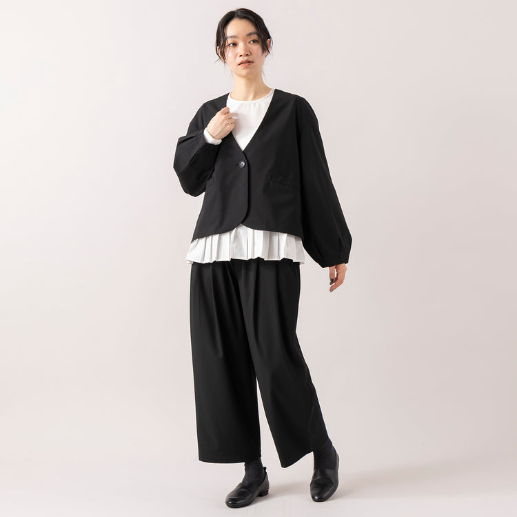 モデル身長165cm,uncinqのTypewriter Hem Pleats Pullover|uncinqのTropical Stretch Tuck Easy Pants|facciamoのMeringa（メリンガ）,https://market.e-begin.jp/products/dlt_unc1545s_lala|https://market.e-begin.jp/products/dlt_unc1537s_lala|https://market.e-begin.jp/products/are_fac0636k_lala