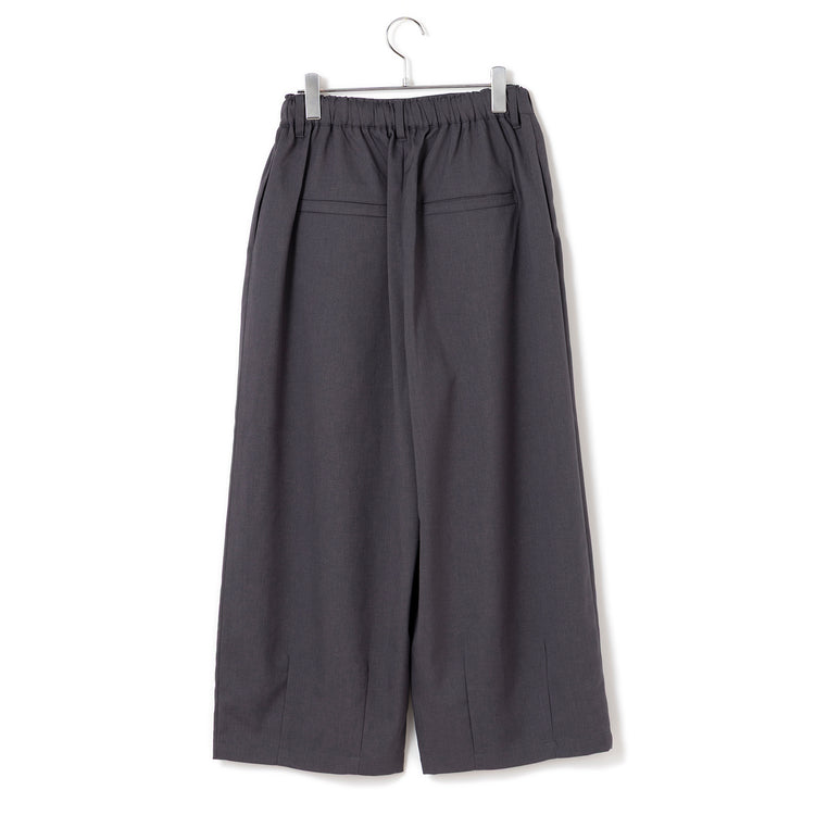 uncinq | アンサンク　Twill Stretch Tuck Cocoon Pants