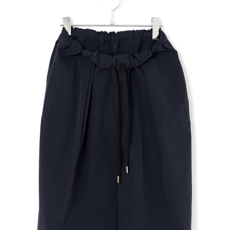 uncinq | アンサンク　Weather Stretch Tapered Easy Pants