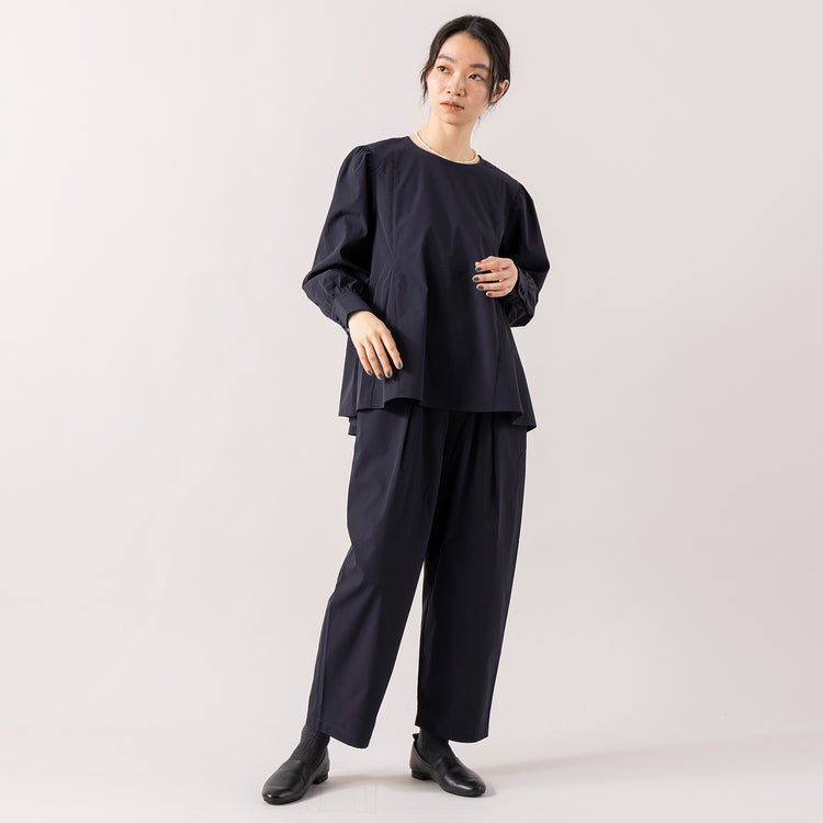 モデル身長165cm,uncinqのWeather Stretch PulloverfacciamoのMeringa（メリンガ）,https://market.e-begin.jp/products/dlt_unc1542s_lala|https://market.e-begin.jp/products/are_fac0636k_lala