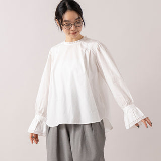 uncinq | アンサンク　Cotton 100/2Broad Frill Pullover