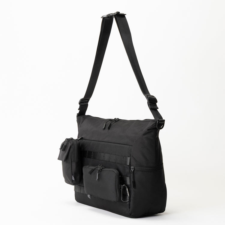 noir | ノアール　tweak shoulder