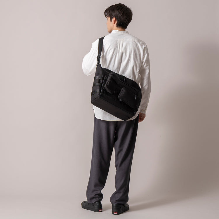 noir | ノアール　tweak shoulder