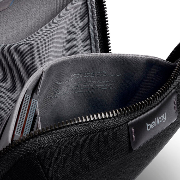 Bellroy | ベルロイ　Tech Kit Compact