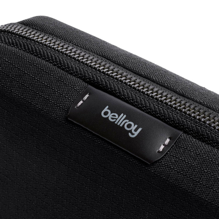 Bellroy | ベルロイ　Tech Kit Compact