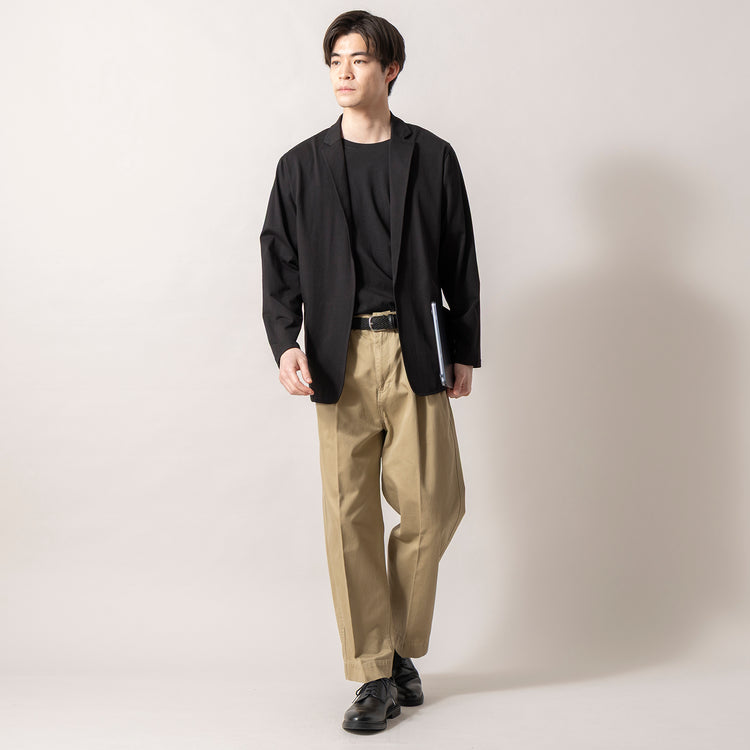 着用サイズ L(身長181cm)