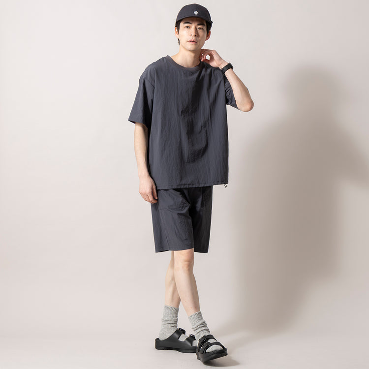 着用サイズ L(身長181cm)