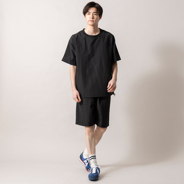 着用サイズ L(身長181cm)