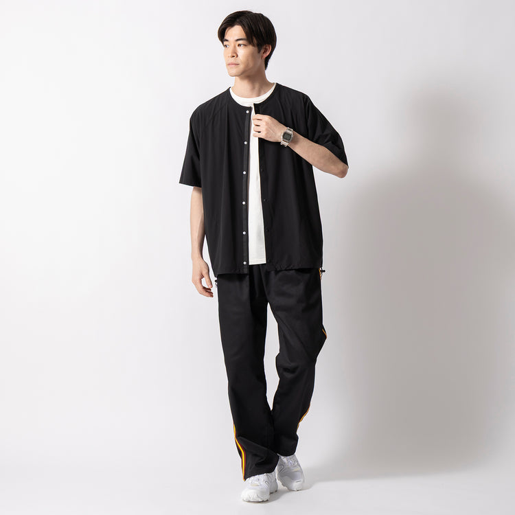 着用サイズ L(モデル身長181cm)
