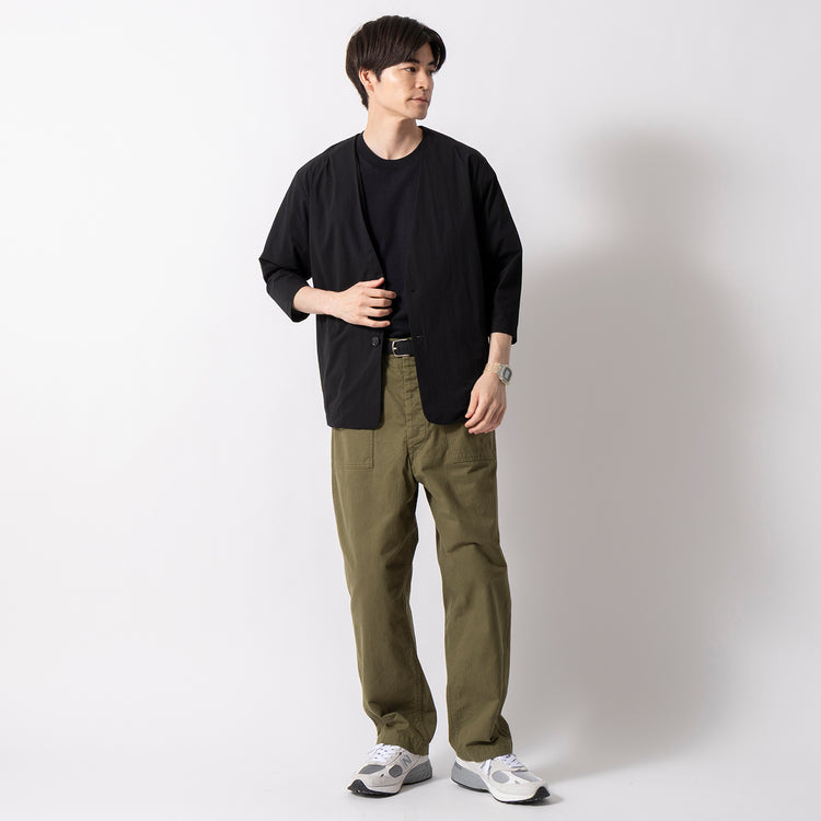 着用サイズ L(モデル身長181cm)