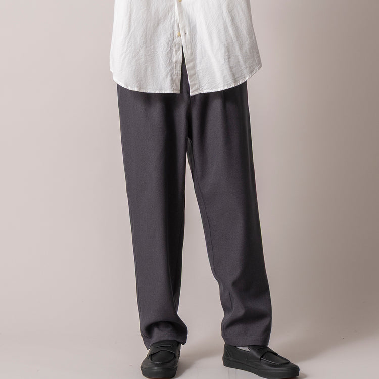 着用サイズL (モデル身長180cm)