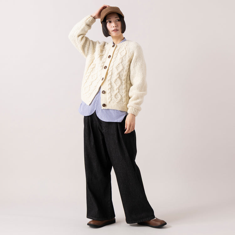 モデル身長165cm,HIMALAYAN CLIMBER'S HAND-KNITのクルー衿カーディガン|MANUAL ALPHABETのBROAD BAND COLOR SHIRT|VENT BLANC+の12ozデニム ワイドパンツ|Organic handloomのSHELLY|TESTIFYのGraphen Cap,https://market.e-begin.jp/products/epi_him1249s_lala|https://market.e-begin.jp/products/mks_man0870j_lala|https://market.e-begin.jp/products/stl_ven1056s_lala|https://market.e-begin.jp/products/sed_ogh1252s_lala|https://market.e-begin.jp/products/ipb_tsf1304s_lala