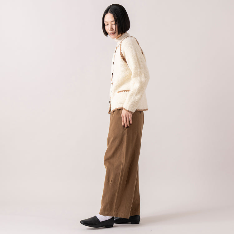 モデル身長165cm,HIMALAYAN CLIMBER'S HAND-KNITのかぎ針カーディガン|RNA-Nのウールブレンドタートル|TUTIE.の丈の選べるコットンピーチ起毛パンツ|facciamoのMeringa（メリンガ）,https://market.e-begin.jp/products/epi_him1251s_lala|https://market.e-begin.jp/products/tky_rnn1268s_lala|https://market.e-begin.jp/products/equ_tte1272s_lala|https://market.e-begin.jp/products/are_fac0636k_lala