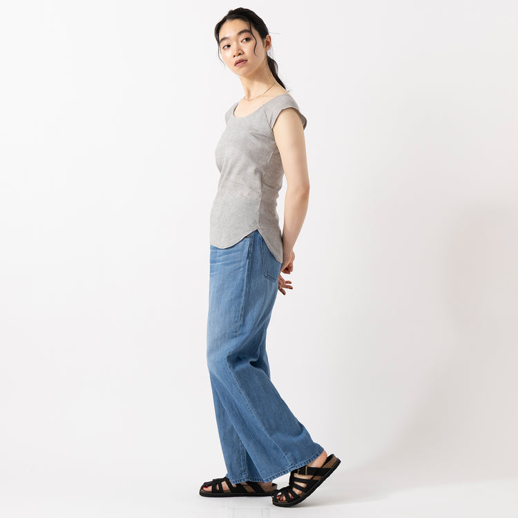 モデル身長165cm,HEAVENLYのLinen Regularcollar Wide Shirt|caquのFS linen wide boy`s|GENUINSのOUD|Taaiiのベネチアンチェーンスリムネックレス,https://market.e-begin.jp/products/dlt_hvr0158u_lala|https://market.e-begin.jp/products/tan_caq0390u_lala|https://market.e-begin.jp/products/boa_gns0297u_lala|https://market.e-begin.jp/products/tii_tii1120n_lala