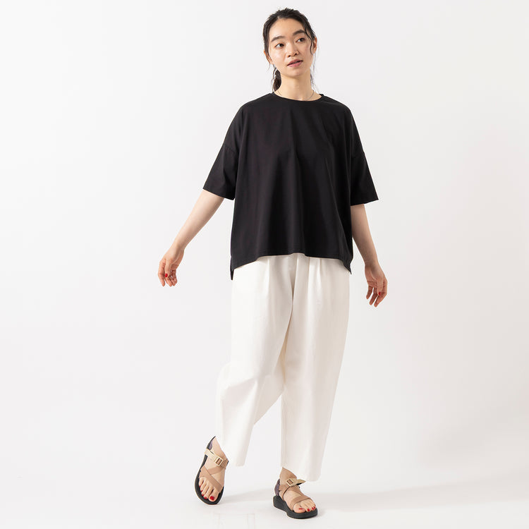 モデル身長165cm,HEAVENLYのHigh Count Twill W/Tapered PT|CHACOのWs CUSHZ|Taaiiのベネチアンチェーンスリムネックレス,https://market.e-begin.jp/products/dlt_hvr0401u_lala|https://market.e-begin.jp/products/af_cha0392u_lala|https://market.e-begin.jp/products/tii_tii1120n_lala