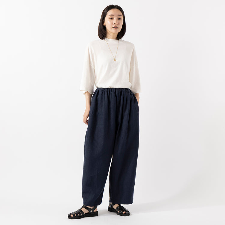 モデル身長163cm,HEAVENLYのHeavy Linen Wide Easy Pants|GLENFIELDのシャークソールグルカサンダル|rapiécageの後ろ姿もきれいなスライドチェーンコインネックレス,https://market.e-begin.jp/products/dlt_hvr0484u_lala|https://market.e-begin.jp/products/jal_gfd0391q_lala|https://market.e-begin.jp/products/rdx_rpc1183n_lala