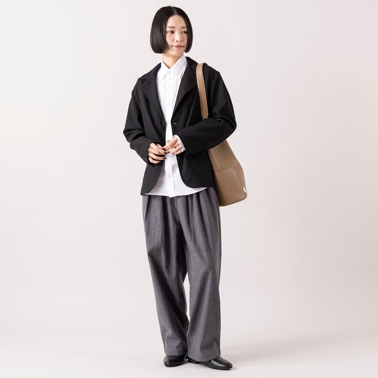 ロング丈着用 (モデル身長165cm),UNIVERSAL OVERALLのオンオフ使えるハンサムジャケット|ciaoのオックスフォードB.D.シャツ|TUTIE.の丈の選べるコットンヘリンボンパンツ|ROOTOTEのLT.TALL.ワンショルーA|facciamoのMeringa（メリンガ）,https://market.e-begin.jp/products/dre_uni0210s_lala|https://market.e-begin.jp/products/hag_cia0077s_lala|https://market.e-begin.jp/products/equ_tte1271s_lala|https://market.e-begin.jp/products/sup_roo1254s_lala|https://market.e-begin.jp/products/are_fac0636k_lala