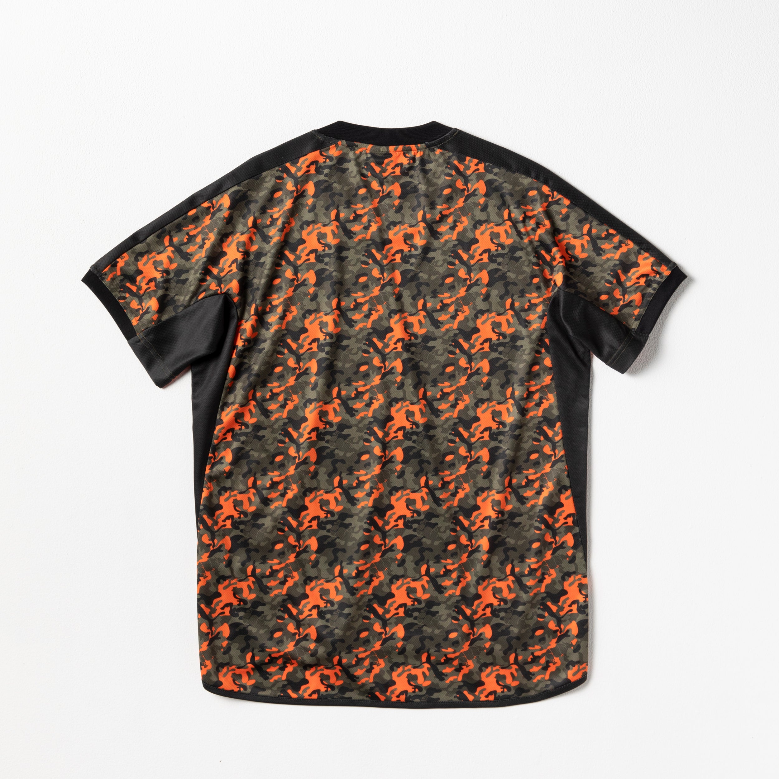 プーマ×SCYE 　 FOOTBALL SHIRT　Lサイズ　未使用 F1_5611.jpg?v=1735123156&width