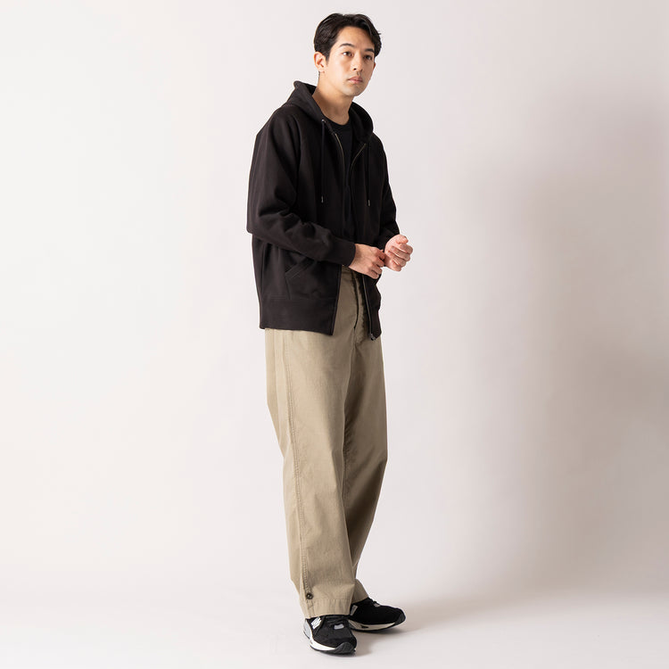 着用サイズ L(身長180cm)