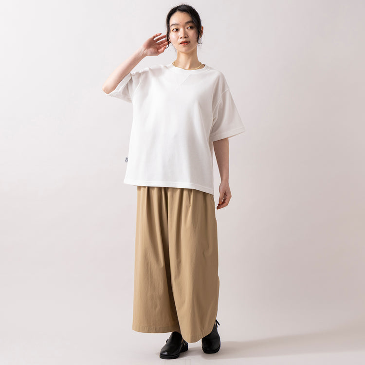 モデル身長 165cm,MANONのNYLON 2WAY WIDE PANTS|GLENFIELDのシャークソールビジネスサンダル|rapiécageのメタルトップケシビーズネックレス,https://market.e-begin.jp/products/mks_mnn0096u_lala|https://market.e-begin.jp/products/jal_gfd0392q_lala|https://market.e-begin.jp/products/rdx_rpc0108u_lala