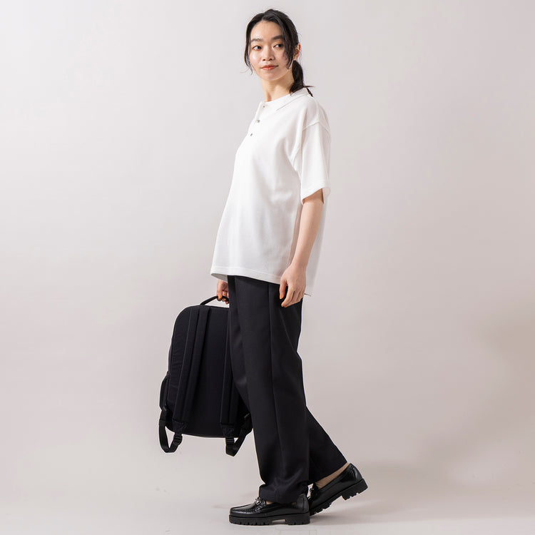モデル身長 165cm,MANUAL ALPHABETのTWILL SEMI- EASY TROUSERS for Lala Begin|NESKのバックパックM|rapiécageのステンレスフラワープレートブレスレット,https://market.e-begin.jp/products/mks_man0093u_lala|https://market.e-begin.jp/products/ten_nsk0150u_lala|https://market.e-begin.jp/products/rdx_rpc0109u_lala