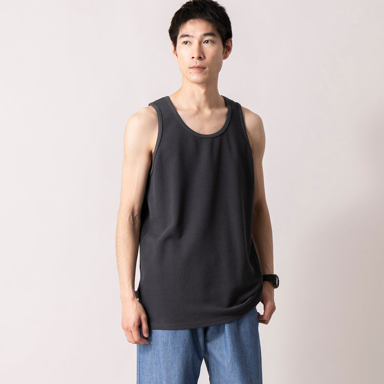 着用サイズ L(モデル身長180cm)