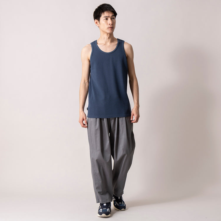 着用サイズ L(モデル身長180cm)