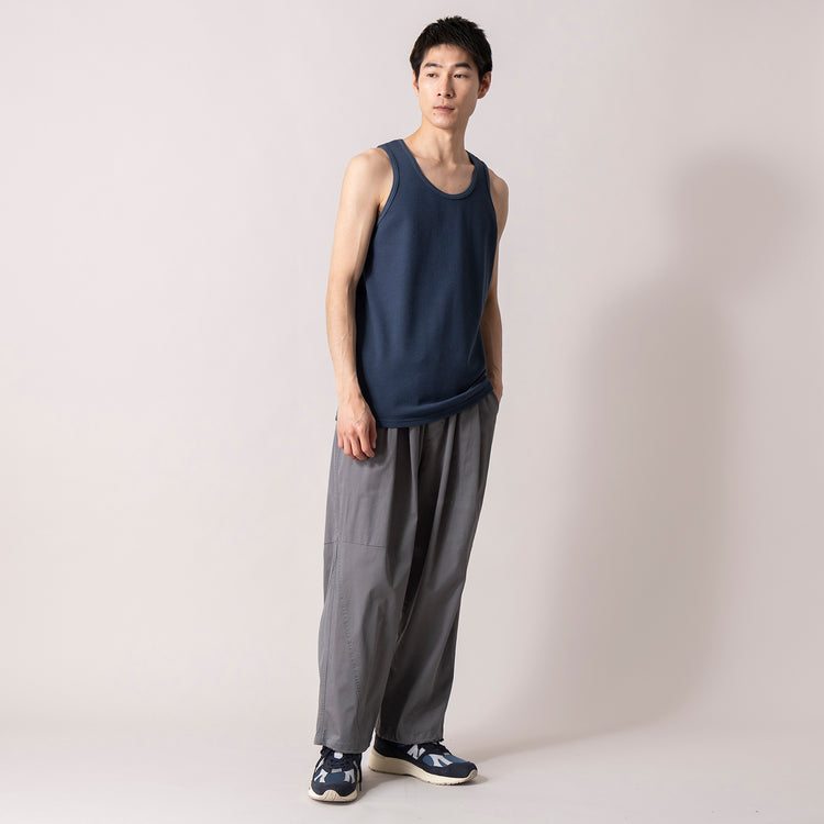 着用サイズ L(モデル身長180cm)