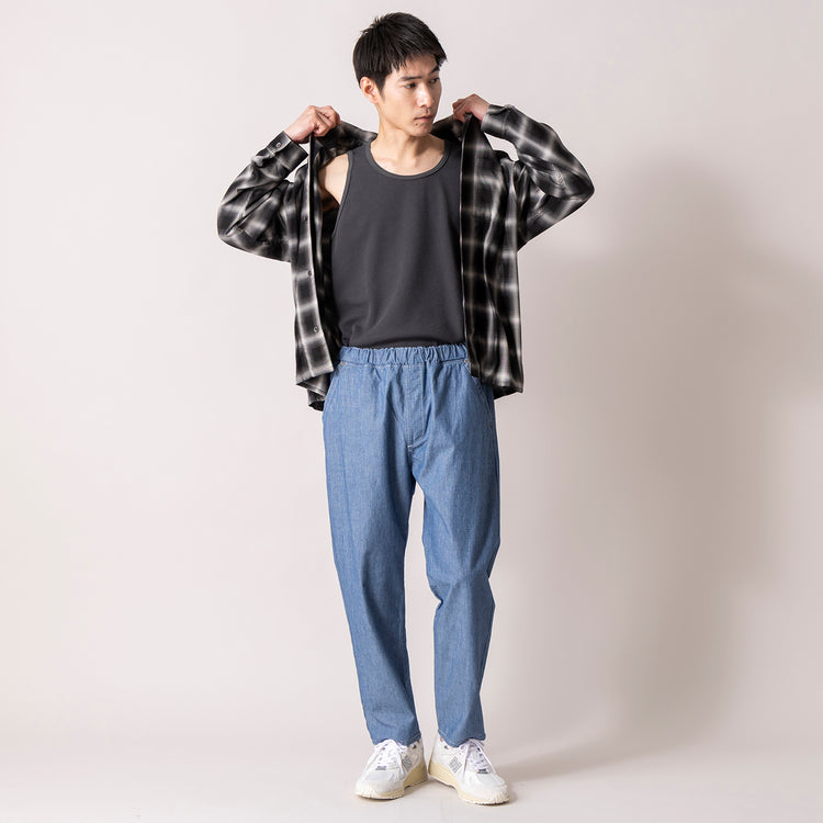 着用サイズ L(モデル身長180cm)