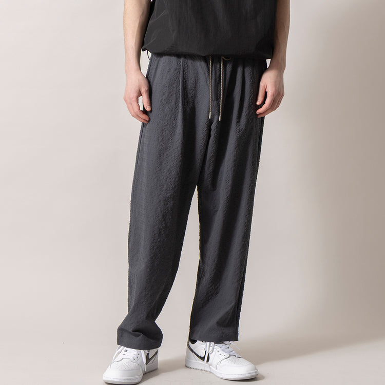 着用サイズ L(身長181cm)